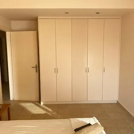 Nautical Nest Apartament Loutráki